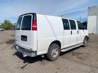 2022 Chevrolet Express Cargo RWD 2500 Regular Wheelbase WT - Exterior Rear Right Corner Image